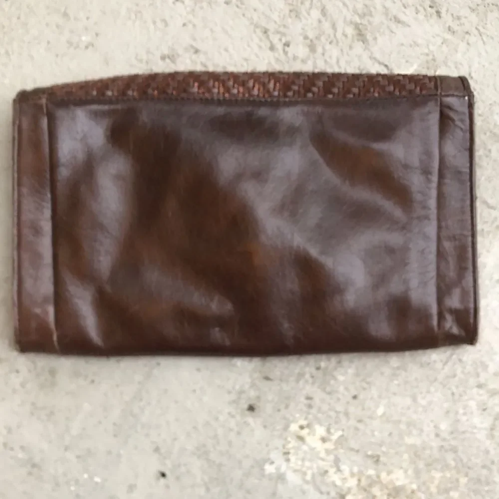 Vintage Elliott Luca clutch
